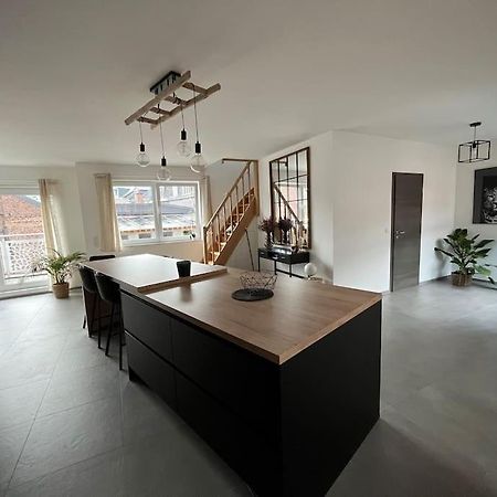 Duplex Spacieux Centre-Ville De ספא מראה חיצוני תמונה